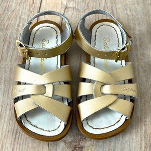 Saltwater Sandals
